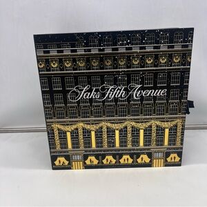 Saks Fifth Avenue 25 Days of Beauty Advent Calendar Luxury